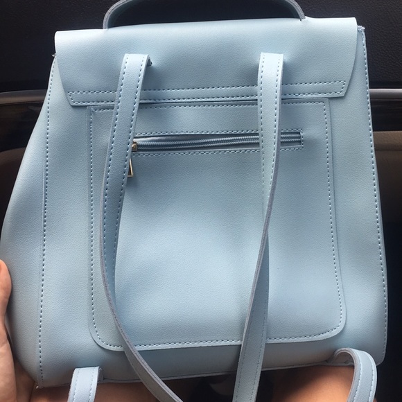 Miniso Life Baby Blue backpack with gold zippers - Picture 5 of 5